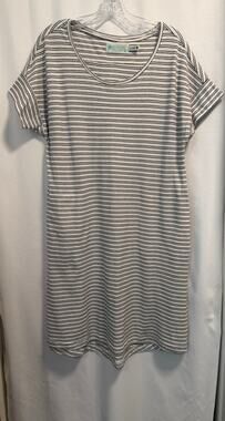 Adventura T- Shirt Stripped Dress Pockets 100% Cotton Cream black- Large